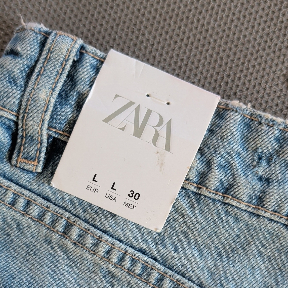 ZARA Light Blue Distressed Denim Mini Skirt - Picture 3 of 9